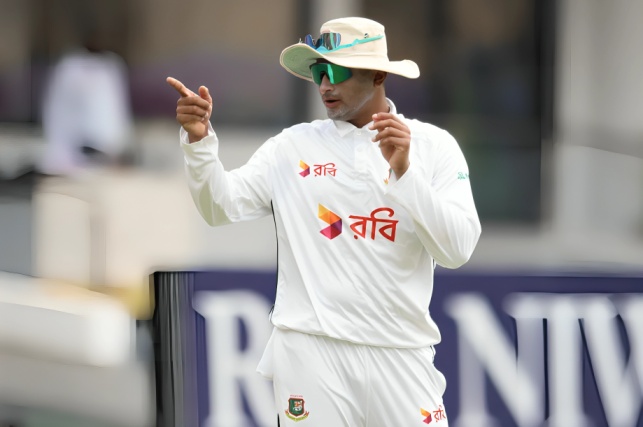 বাংলাদেশের টেস্ট ক্রিকেটে ইনিংসে সর্বোচ্চ পাঁচ উইকেট