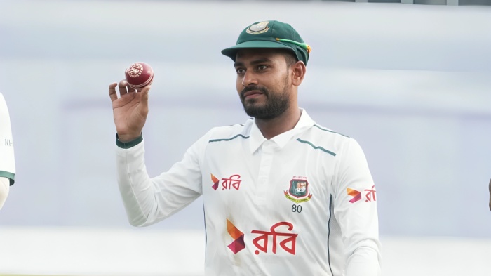 বাংলাদেশের টেস্ট ক্রিকেটে ইনিংসে সর্বোচ্চ পাঁচ উইকেট